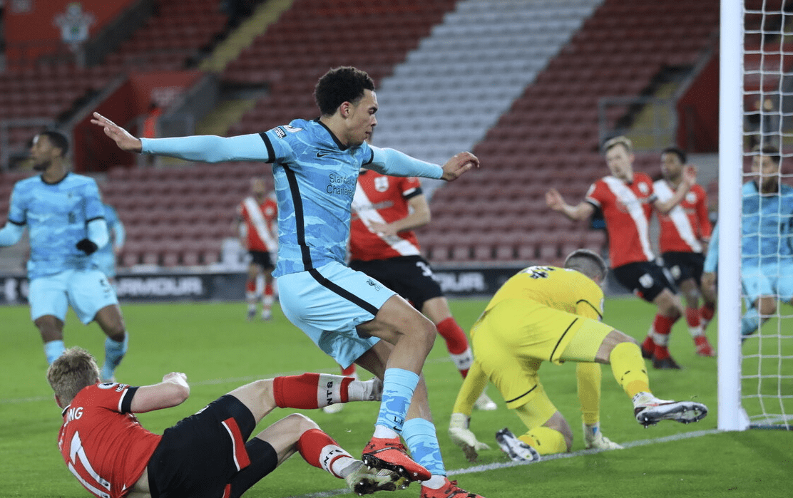 利物浦引发争议!,Doinb官方宣布爆冷新规比赛高潮迭起(利物浦最经典比赛) 利物浦引发争议!,Doinb官方宣布爆冷新规比赛高潮迭起(利物浦最经典比赛)