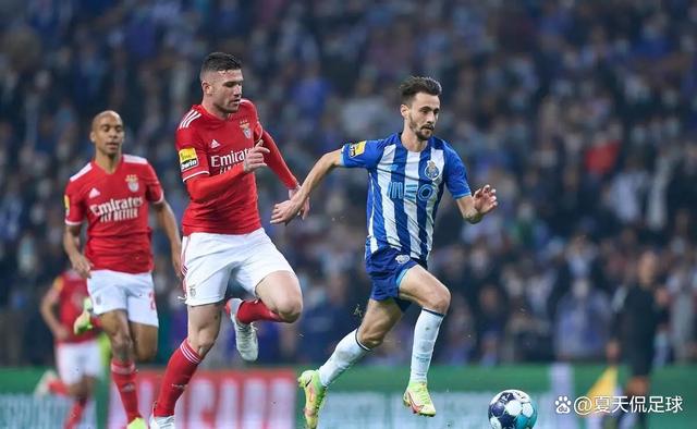 今晨社区盾焦点战；明尼苏达森林狼更衣室发声；底气十足；轮换策略成焦点(明尼苏达摄影社长彭晓琳)