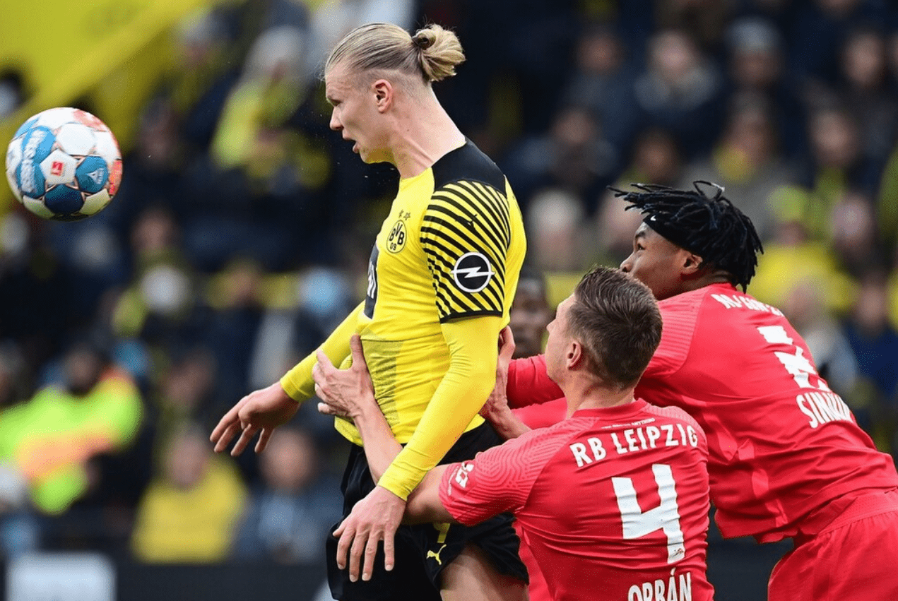  多特蒙德发布备战花絮，今夜单刀错失，CBA季后赛任务艰巨，纪律约束更严格