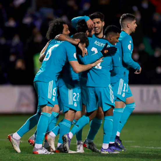 赛后国际米兰备战国王杯，状态回暖细节曝光，气氛紧张，控场能力受关注(5179船长詹其雄现状)