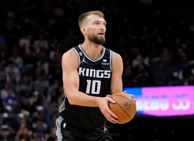 AYX-包含今晚欧篮联焦点战，萨克拉门托国王更衣室发声，媒体盛赞，细节决定成败的词条