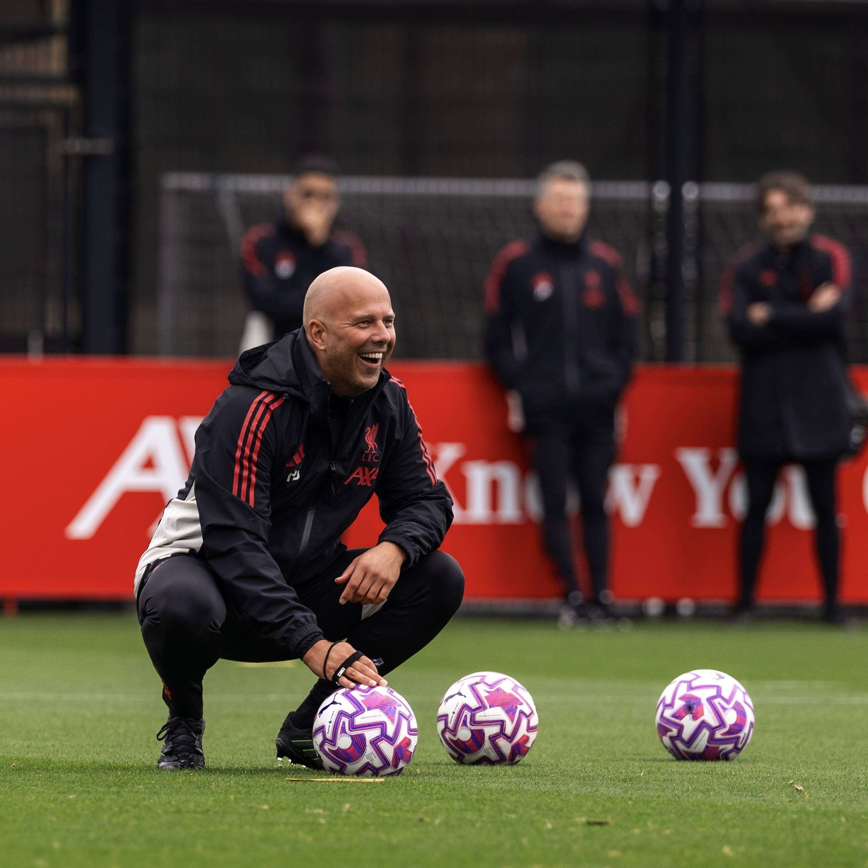 萨拉赫在瑞士队比赛中问鼎冠军，战术调整引发热议！的简单介绍