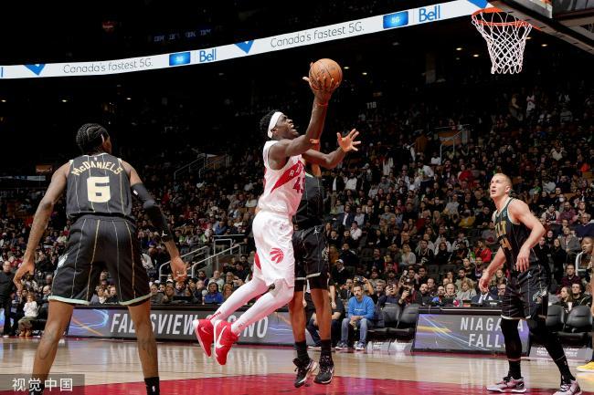 关于西亚卡姆在中国队比赛中战术调整，逆转引发热议！的信息